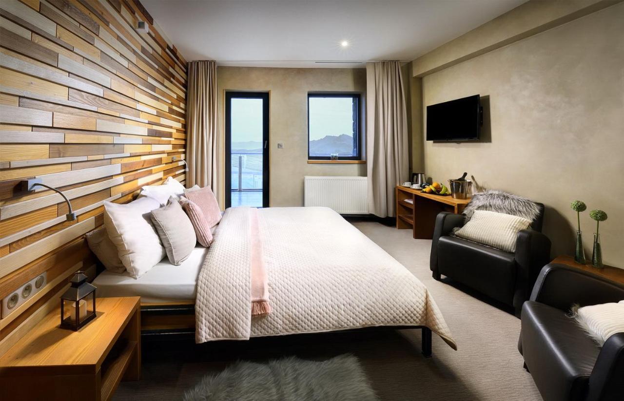 Noc Na Chopku, Rotunda Hotel Demanovska Dolina Ngoại thất bức ảnh